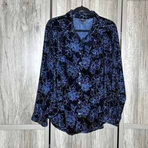 Torrid Burnt Velvet Button Up Shirt Size 1 Floral Long Sleeves Romantic